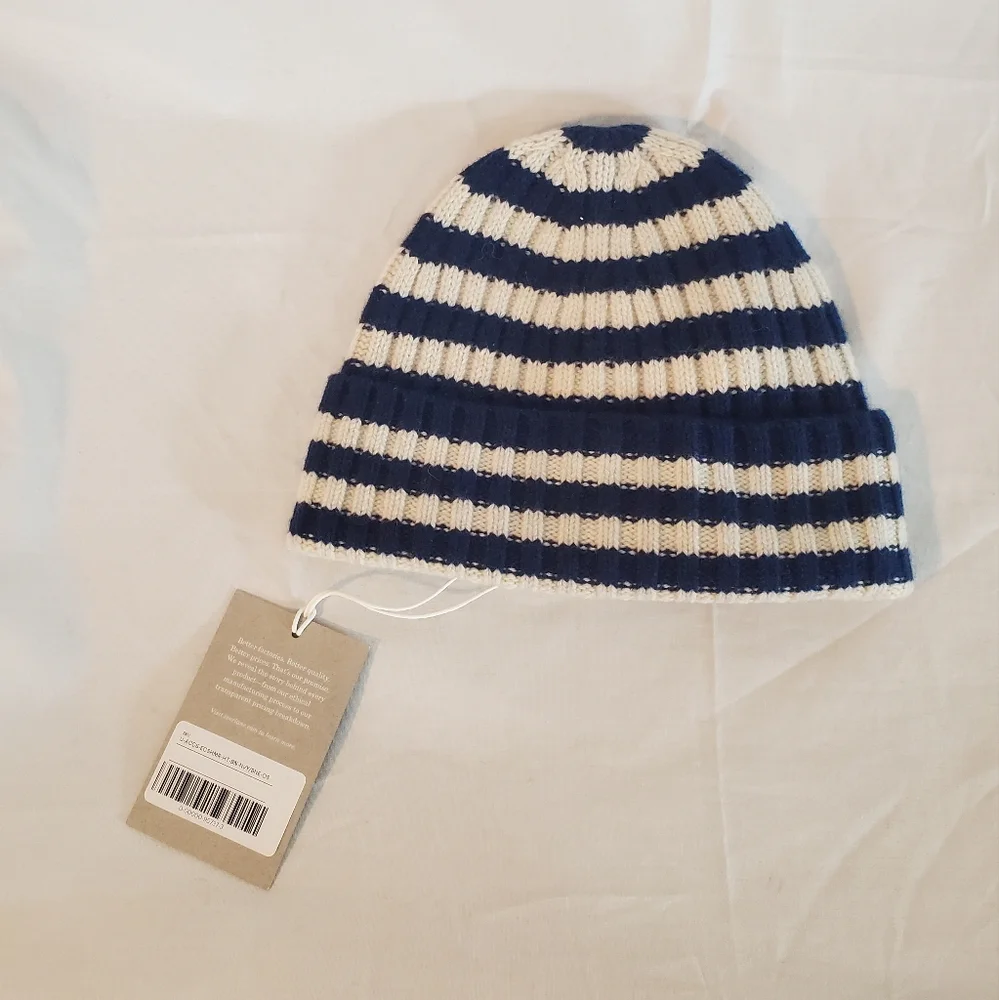 EVERLANE Unisex Navy Striped Recycled Cashmere Ribbed Knit Beanie One Size